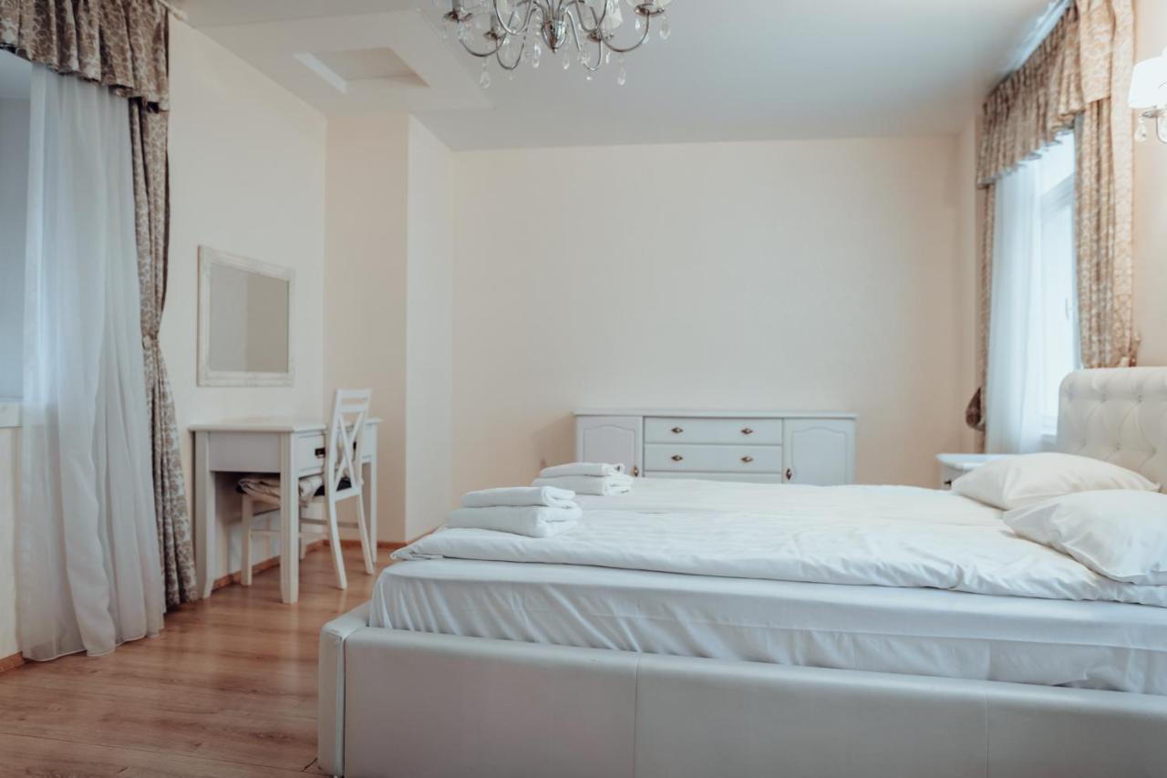 Dream Stay - Spacious 1-Bedroom Apartment In The Old Town Талин Екстериор снимка