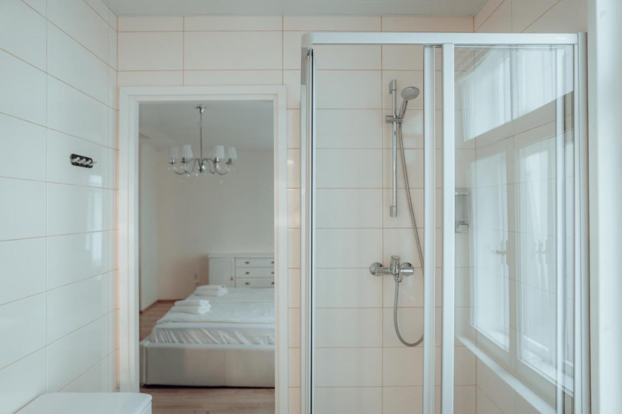 Dream Stay - Spacious 1-Bedroom Apartment In The Old Town Талин Екстериор снимка