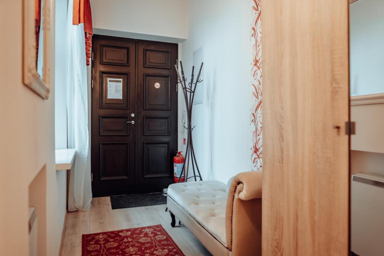 Dream Stay - Spacious 1-Bedroom Apartment In The Old Town Талин Екстериор снимка